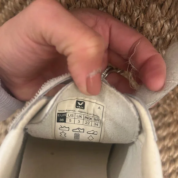 Veja  Esplar 3 Lock Leather Sneaker size EU 36 (US 6) - Picture 5 of 5